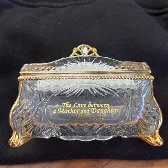 The Bradford Exchange Jewelry - CRYSTAL JEWELRY BOX - MUSIC BOX